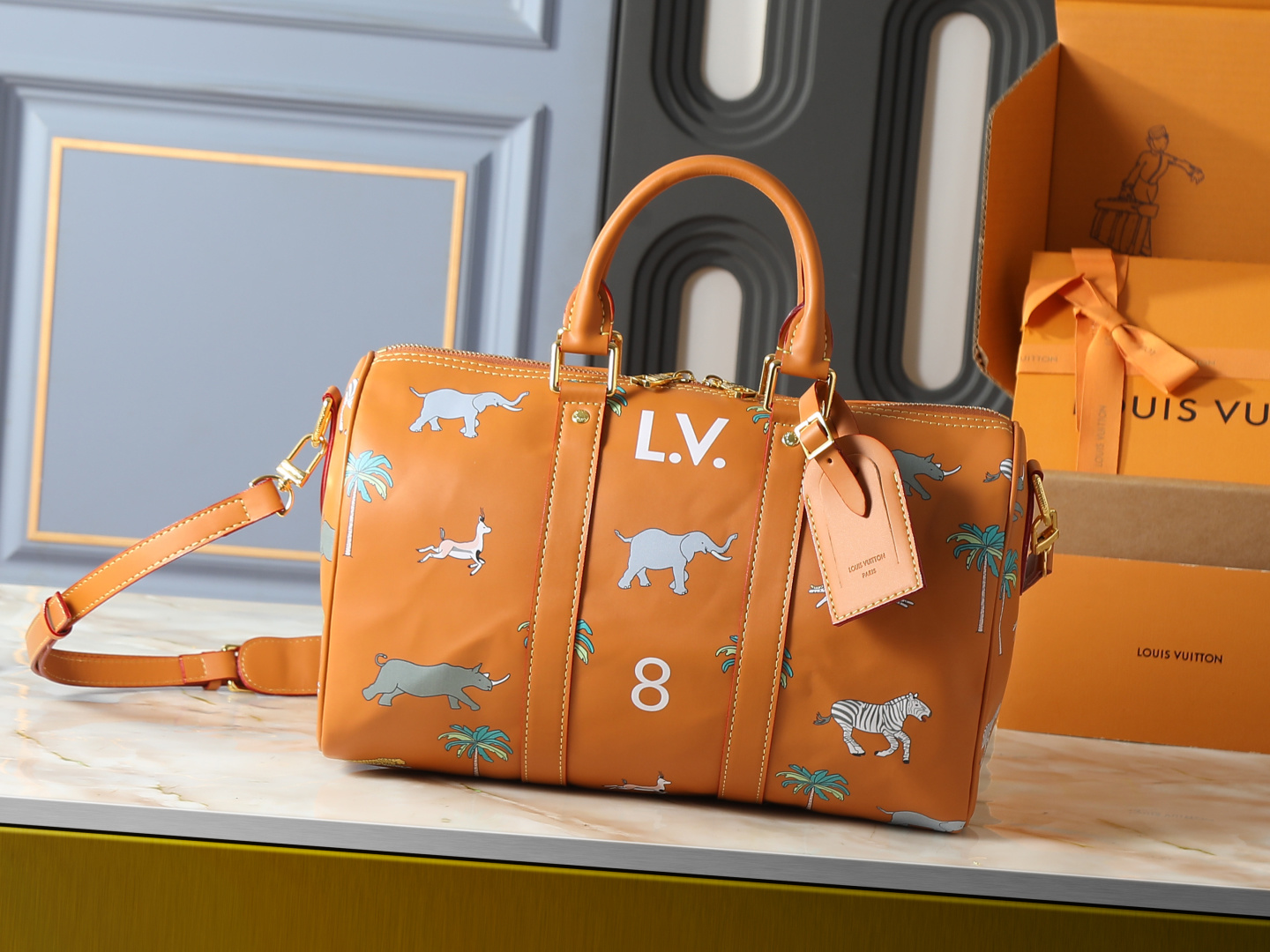 LV Classic Handbag Monogram Canvas Model M13566 Zip Closure Street Style